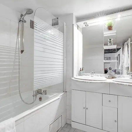 Bnbnova - 2br - Ile Saint-louis * Parijs